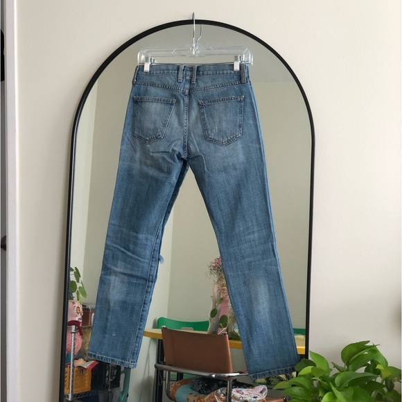 Current/Elliott Straight Leg Distressed Denim Jeans - Picture 2 of 9